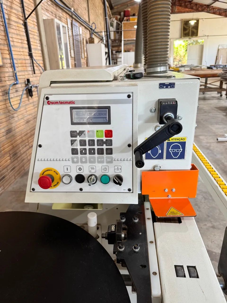 Coladeira de bordas SCM Tecmatic T400 - Foto 2