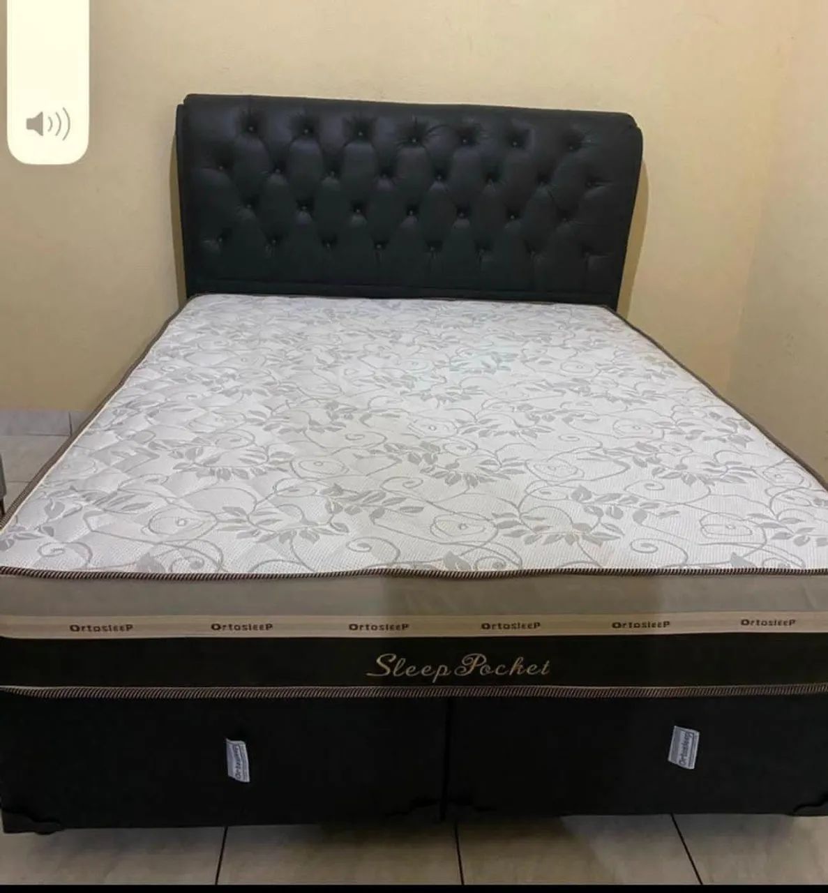 Cama queen na cor preta completa