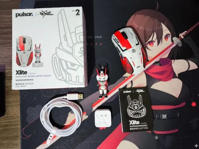 Mouse Pulsar xLite V4 Quiccs Edition64842075434243121