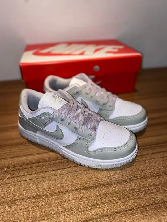 Tênis Nike Dunk Low - Cinza NOVO - Foto 5