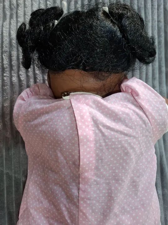 Boneca linda em forma de bebê.  Muito bem feito - Foto 5