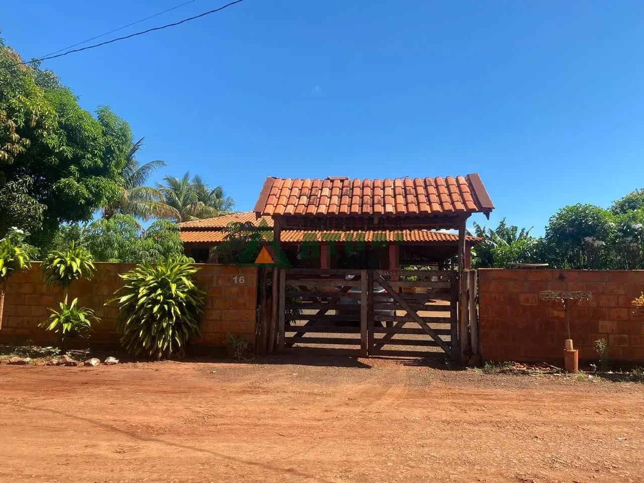 Chácara com 915m² em ALVORADA DO SUL