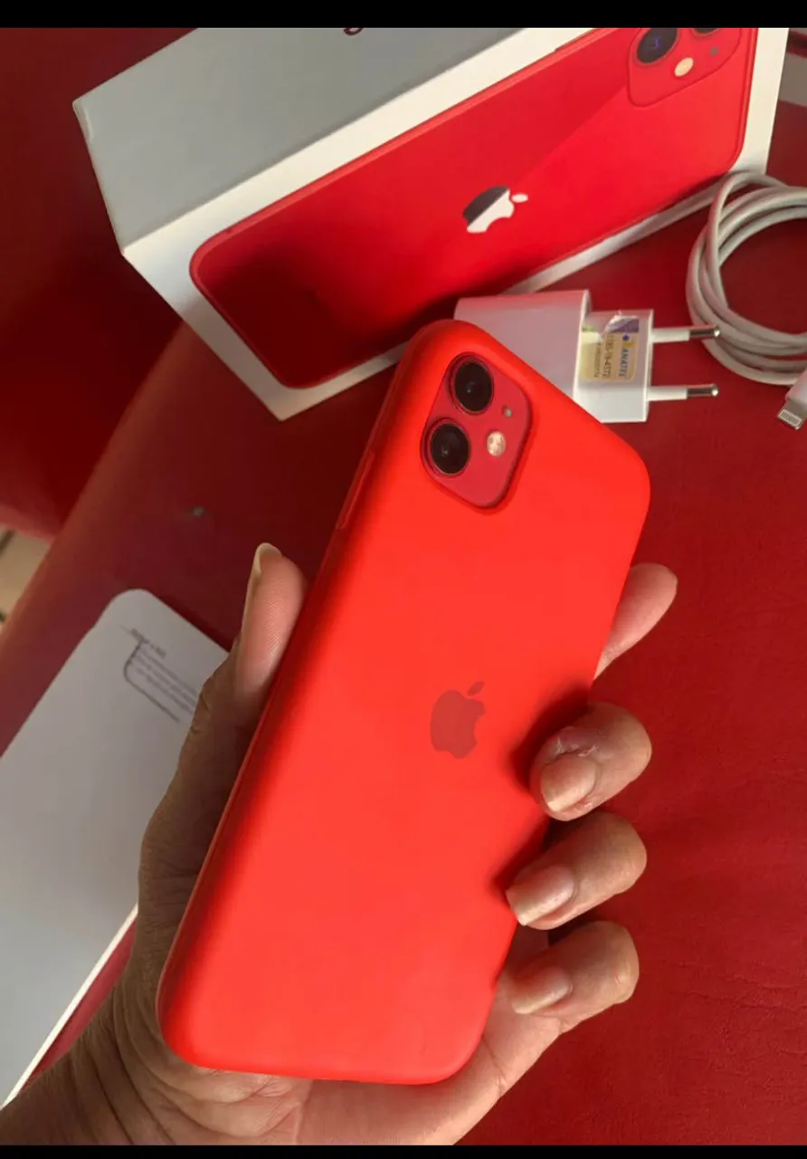 Vendo esse celular zerado