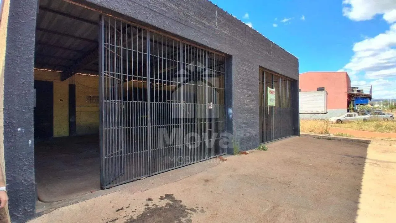 Galpão para locação com 120 M²