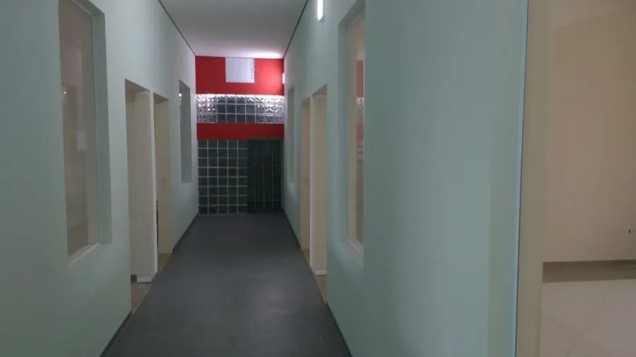 Sala comercial 66 m²/ Wc social/ 1 vaga/ Oportunidade/ Acesso Américo Figueiredo - Foto 8