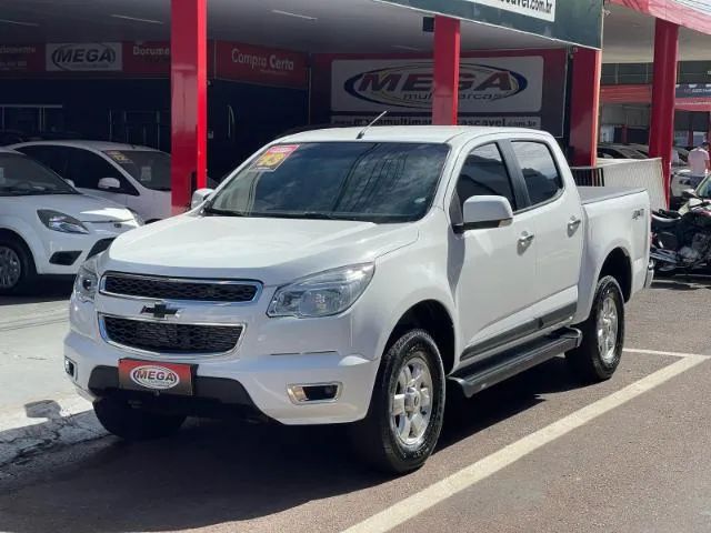 S10 Pick-Up LT 2013 2.8 TDI 4x4 CD Diesel Chevrolet