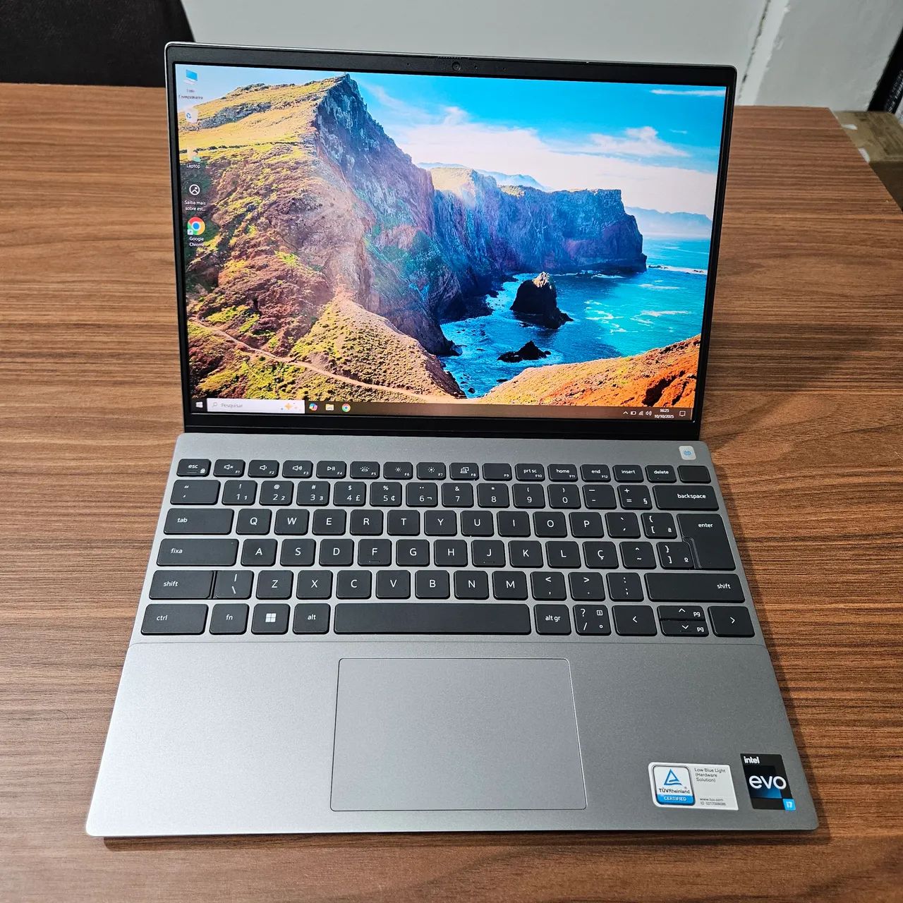 Windowsノート本体 2.DELL Vostro 5320 i7-1260p 16GB 512Gb Windowsノート本体 2.DELL Vostro 5320 i7-1260p 16GB 512Gb Windows