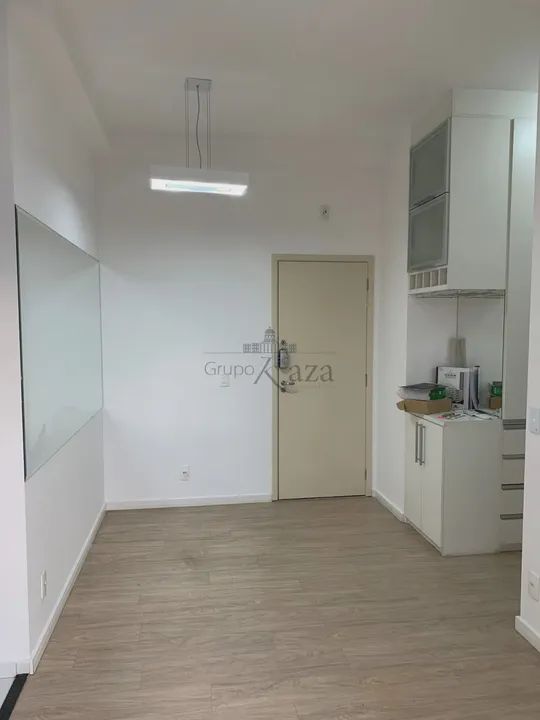 Imóvel para aluguel com 71 metros quadrados com 2 quartos