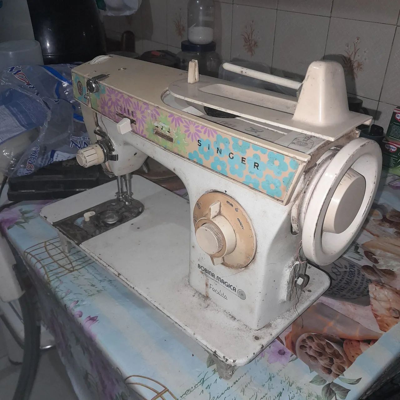 SINGER BOBINA MÁGICA PRA RETIRAR PEÇAS OU CONCERTAR 200 REAIS 