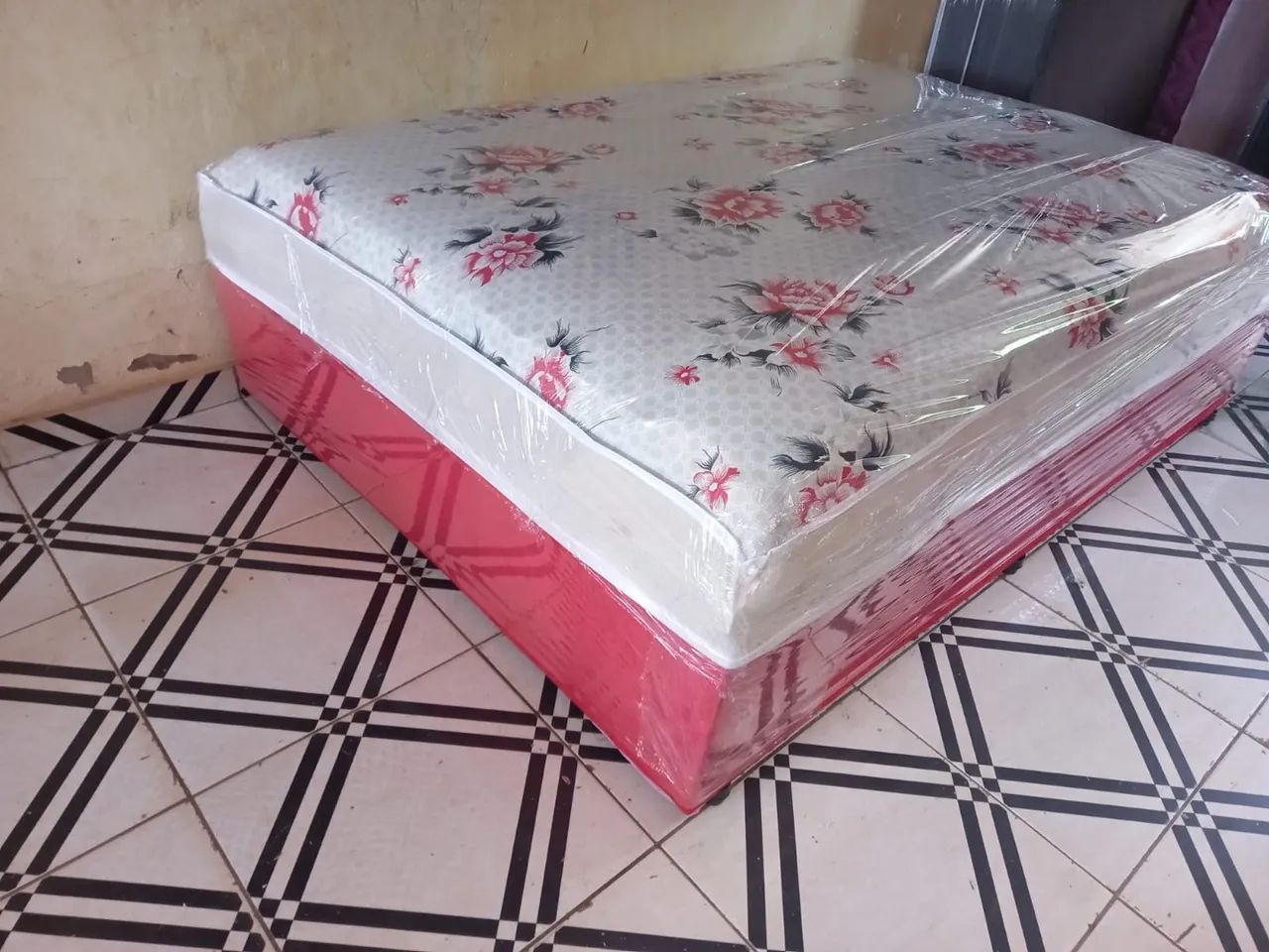 VENDO CAMA BOX 