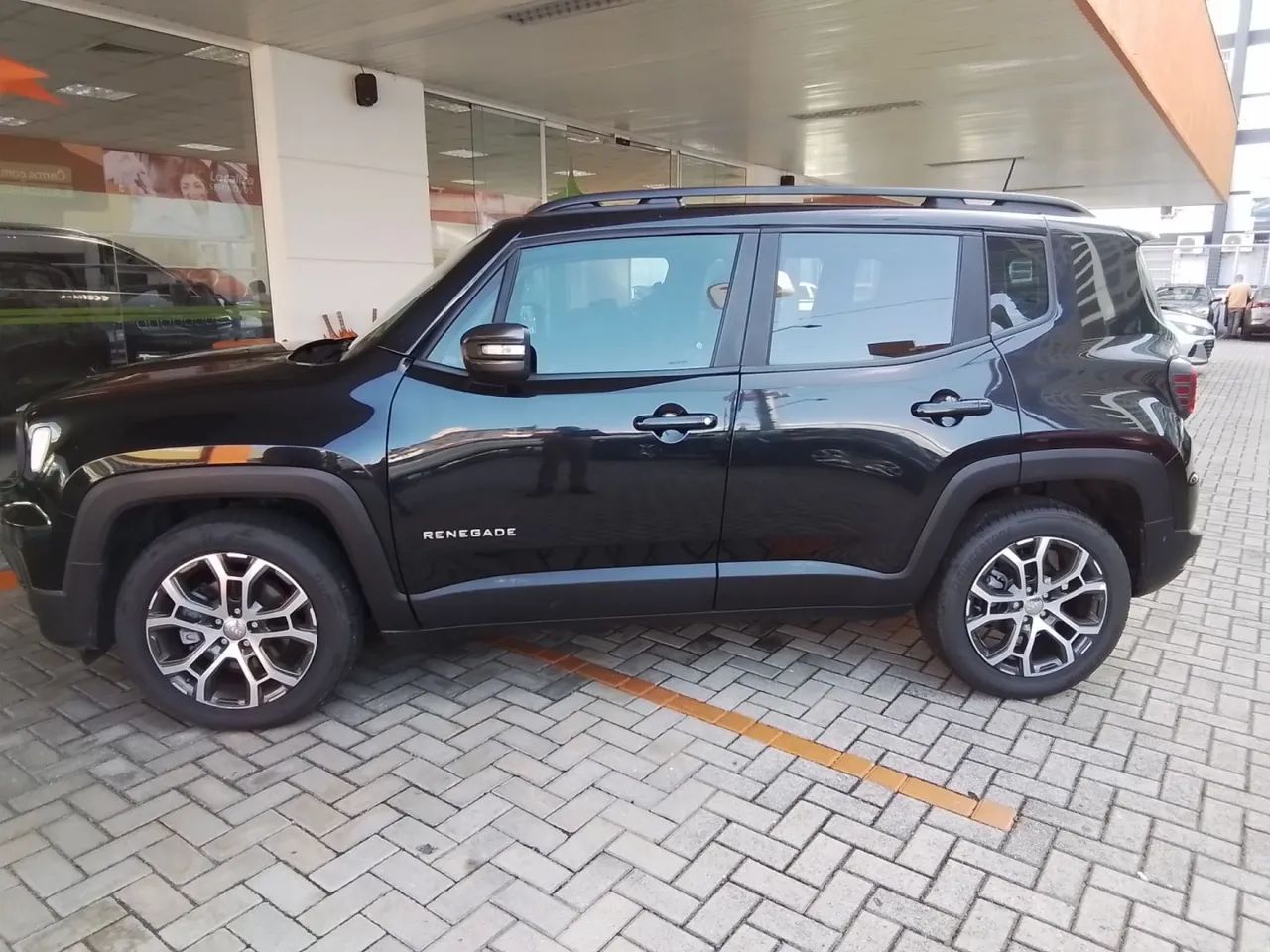 Jeep Renegade 2024 1.3 t270 turbo flex longitude at6 - Foto 3