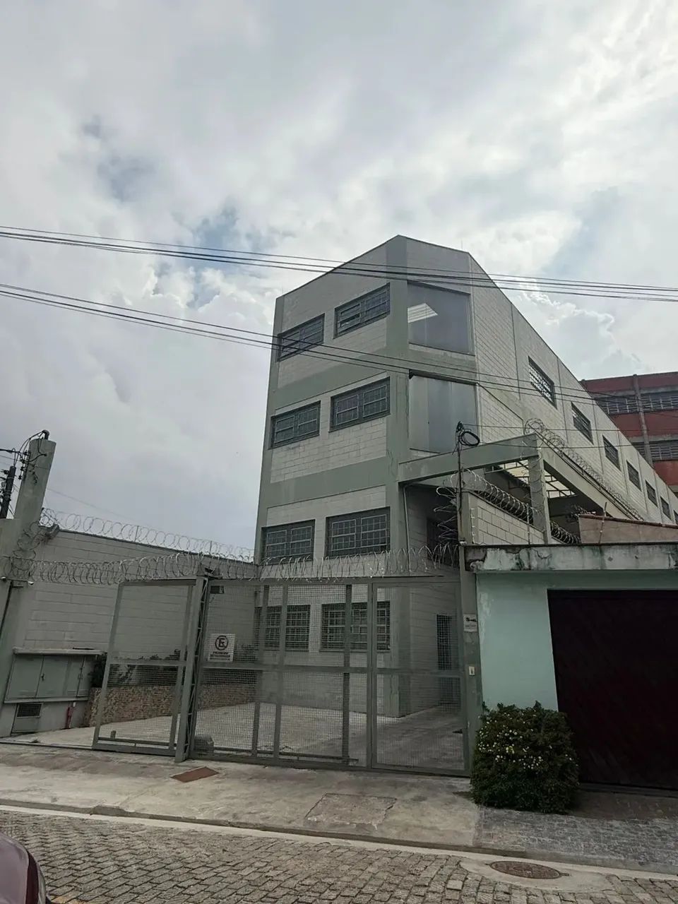 Imóvel para venda tem 1300 metros quadrados em Vila das Palmeiras - Guarulhos - SP - Foto 3