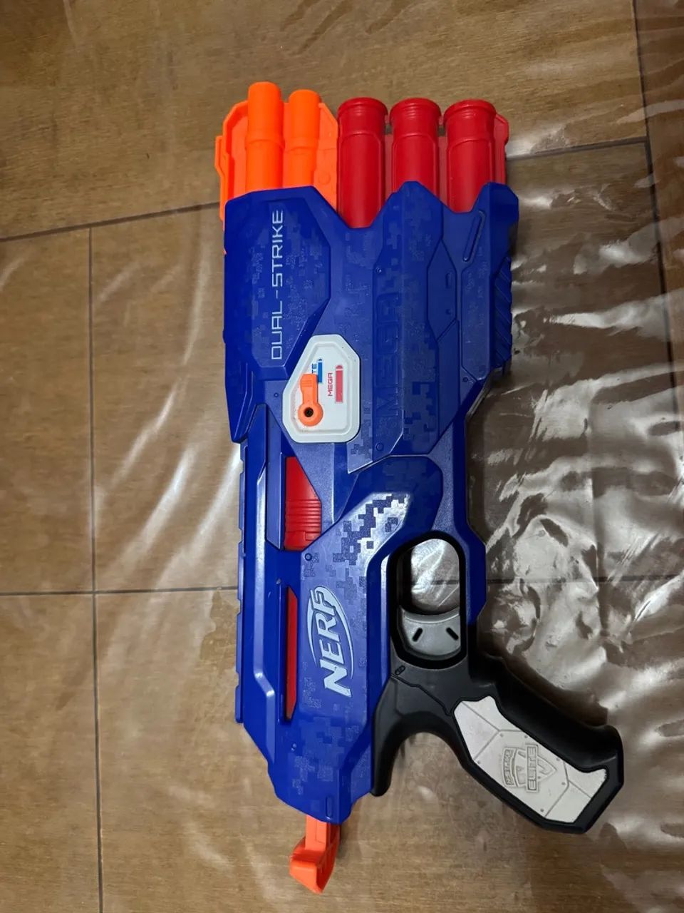Nerf Dual-Strike - Lançador de Dardos Mega e Elite