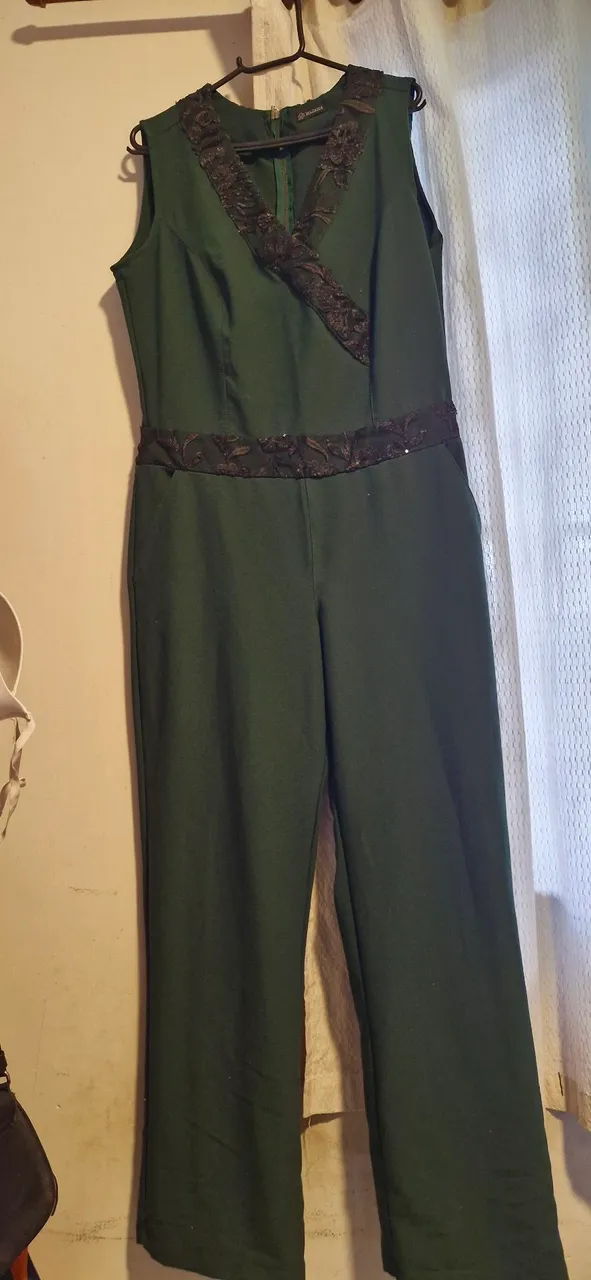 Macacão Verde, veste 40/42