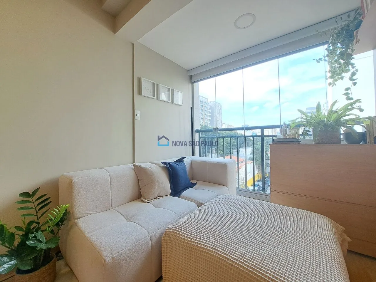 Studio à venda em Moema com 1 dormitório