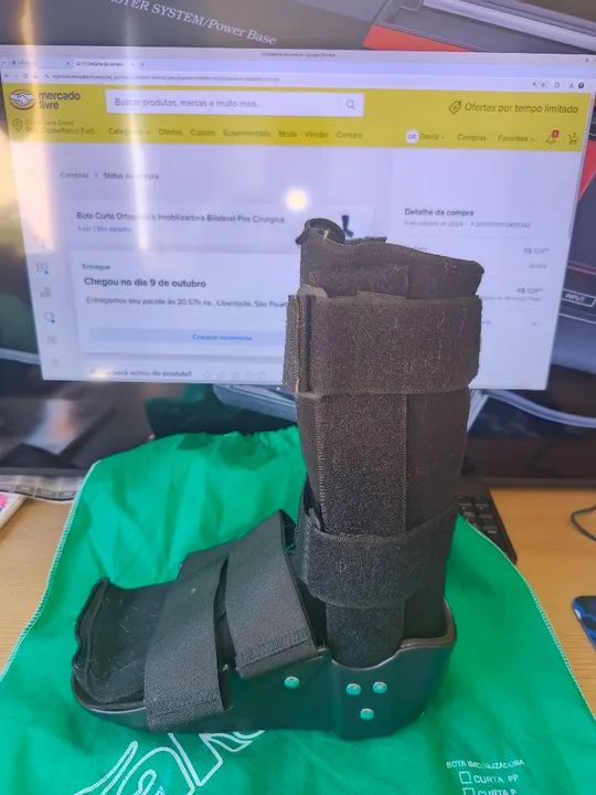 Bota Ortopédica para Imobilização Bilateral Pós Cirúrgica