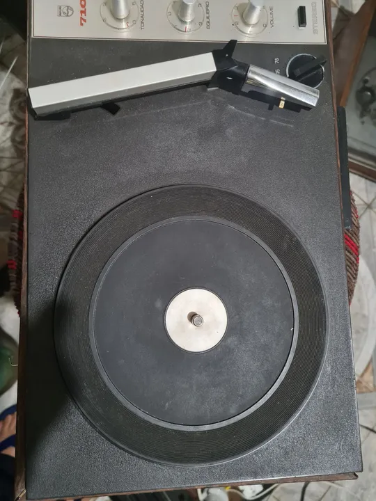 Toca-discos Vintage Philips antiga usada 