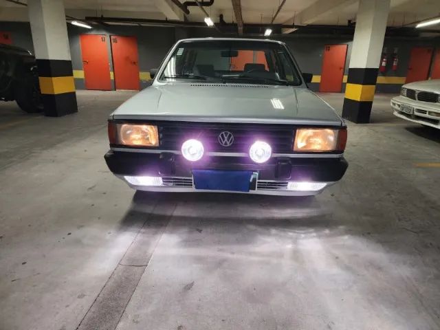 VOYAGE 1987 GL 1.6  Placa Preta Com Certificado de originalidade 