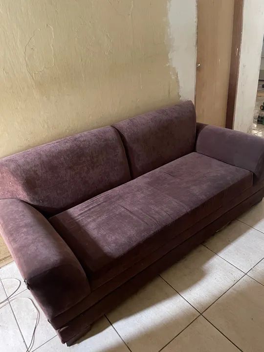 Sof á 3 lugares em ótimo estado - Foto 2