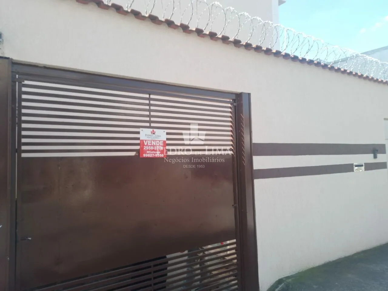 Sobrado em condomínio na Ponte Rasa 2 dormitórios 2 suítes e 2 vagas