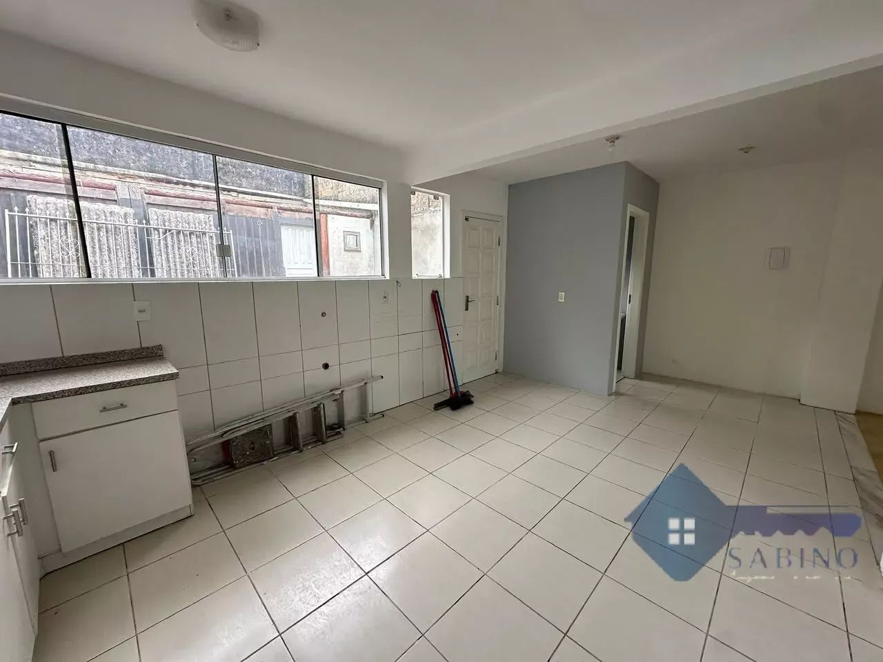 Casa com 4 quartos sendo 1 suite e 2 demi-suite para Locação, Madri - Palhoça - Foto 4