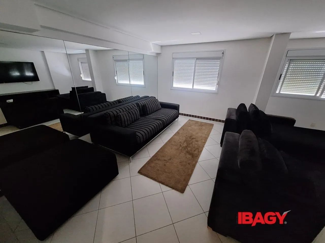 Excelente Apartamento 2 dormitório(s) em Coqueiros - Florianópolis - Foto 3