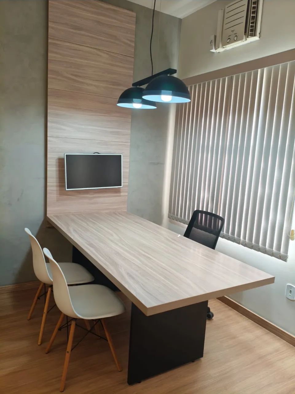 Mesa de escritório com painel em MDF  - Foto 2