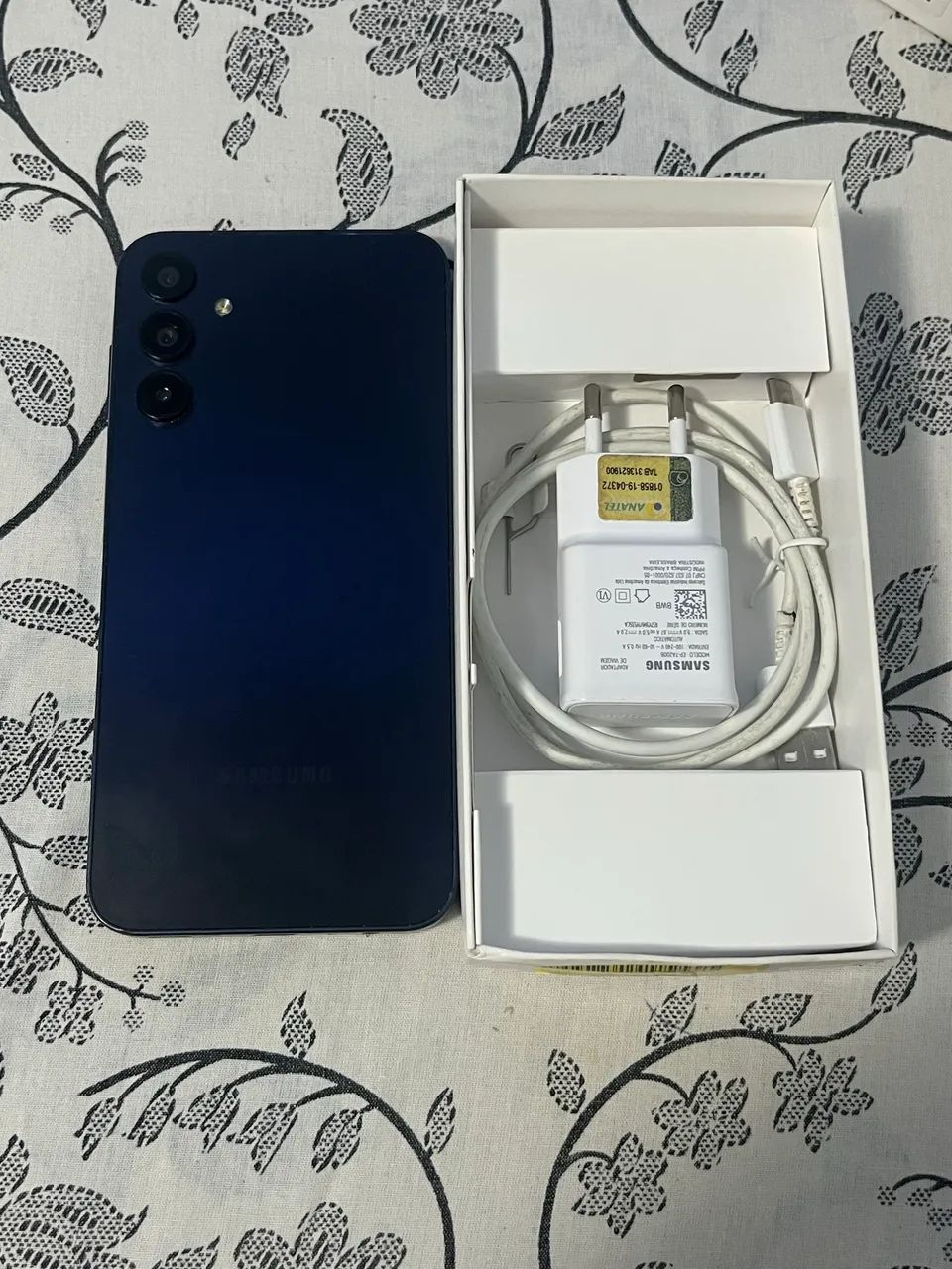 Samsung a15 5g usado 