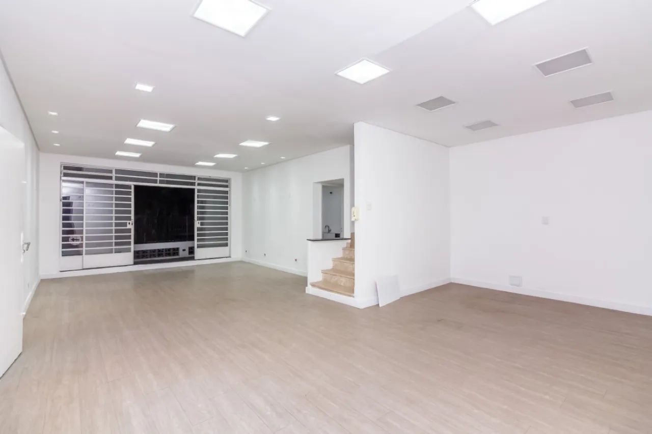 Casa para venda em Chácara Monte Alegre com 4 quartos, 132m²