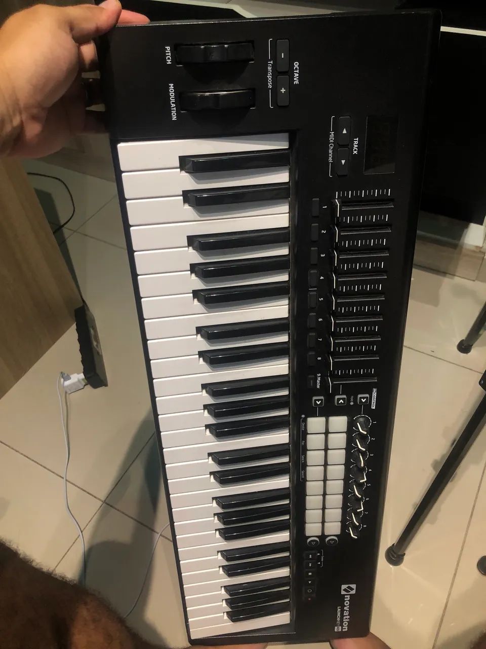 Controlador Novation LauchKey 49 MK2 - Instrumentos musicais