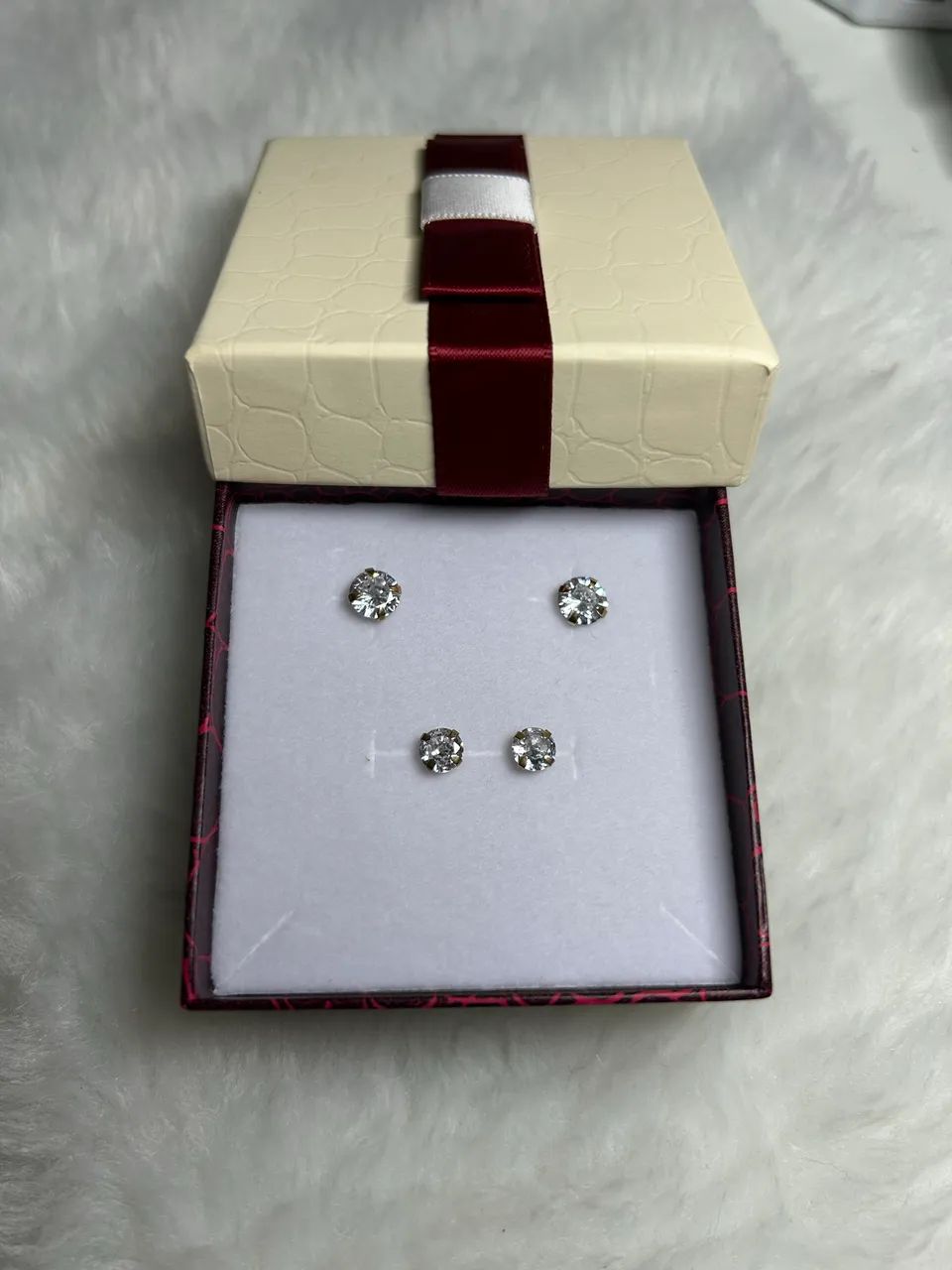 Brincos de ouro 18k 