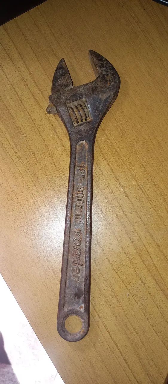 Chave inglesa 300mm Vonder 18 polegadas 