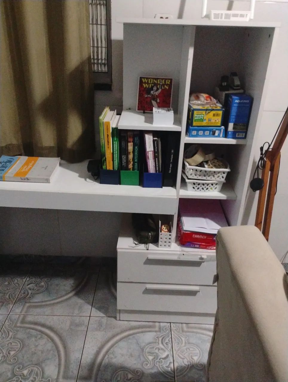 Escrivaninha em bom estado  - Foto 2