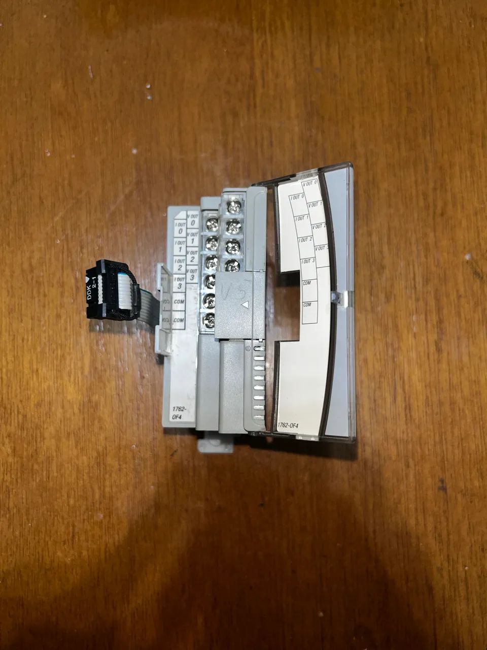 Módulo Allen-Bradley 1762-OF4 - Foto 2