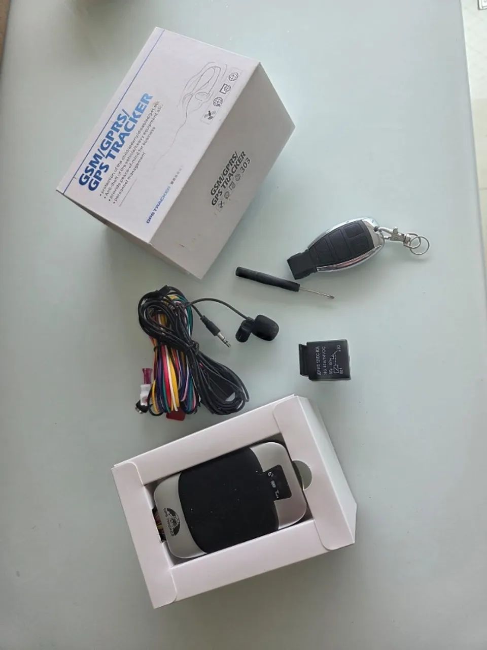 GPS TRACKER 303