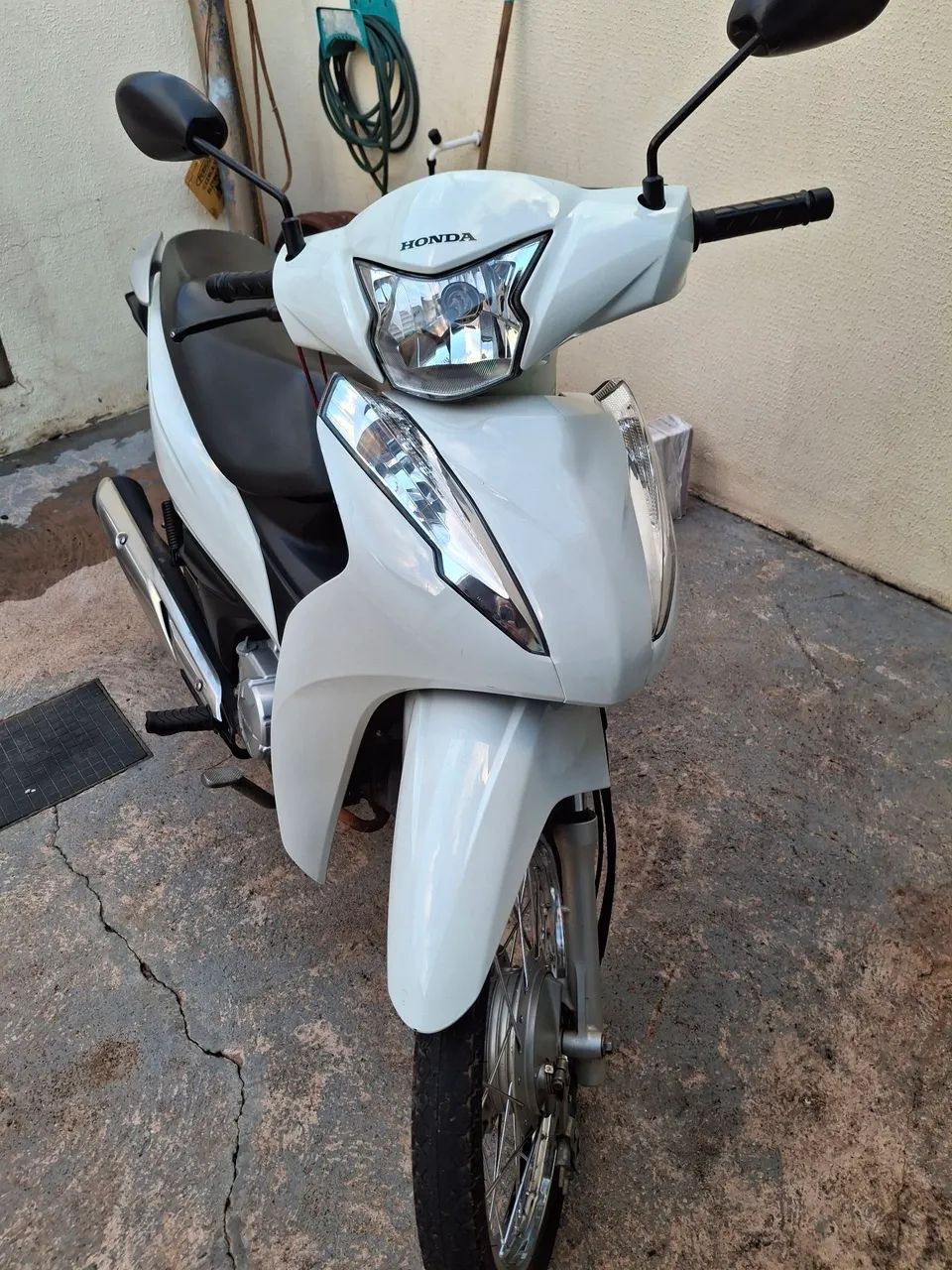 Bis 110 2021 Nova,13500 km originais - Foto 3
