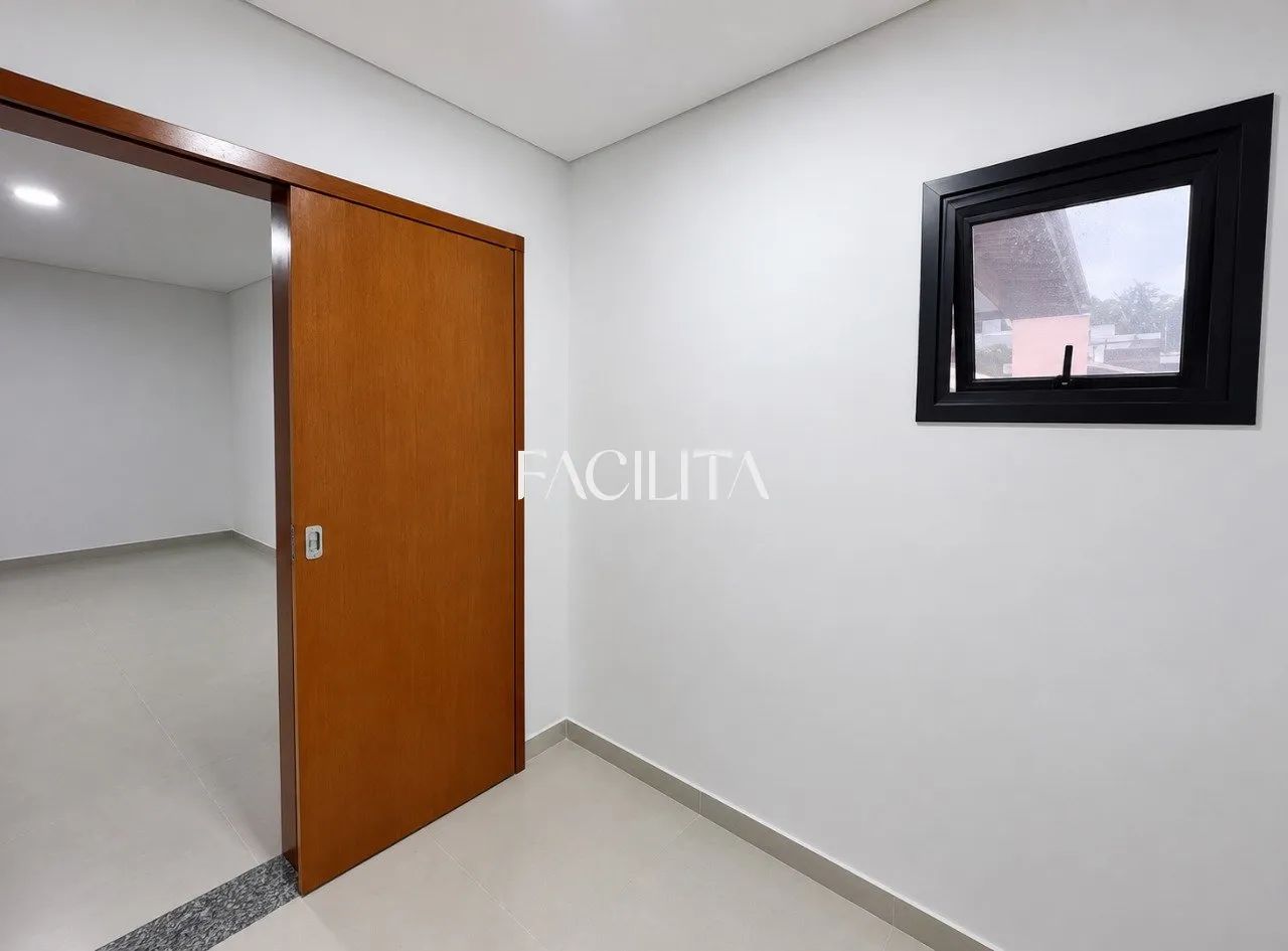 Casa com 5 quartos no bairro Itacorubi, Florianópolis. - Foto 4