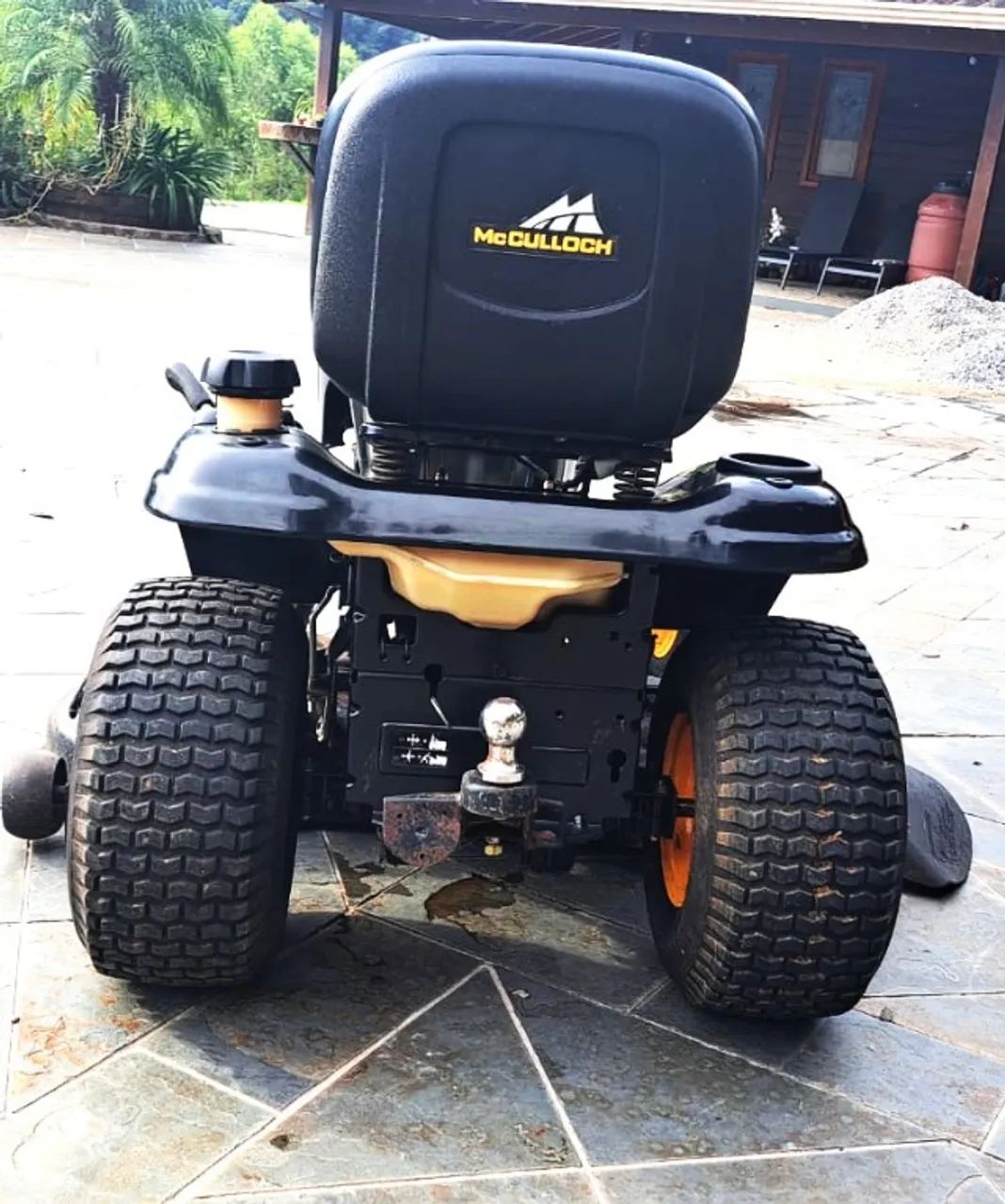 trator cortador de grama McCuloch 23HP - Foto 3
