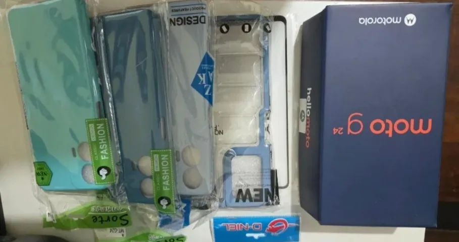 Caixa Motorola + capas novas