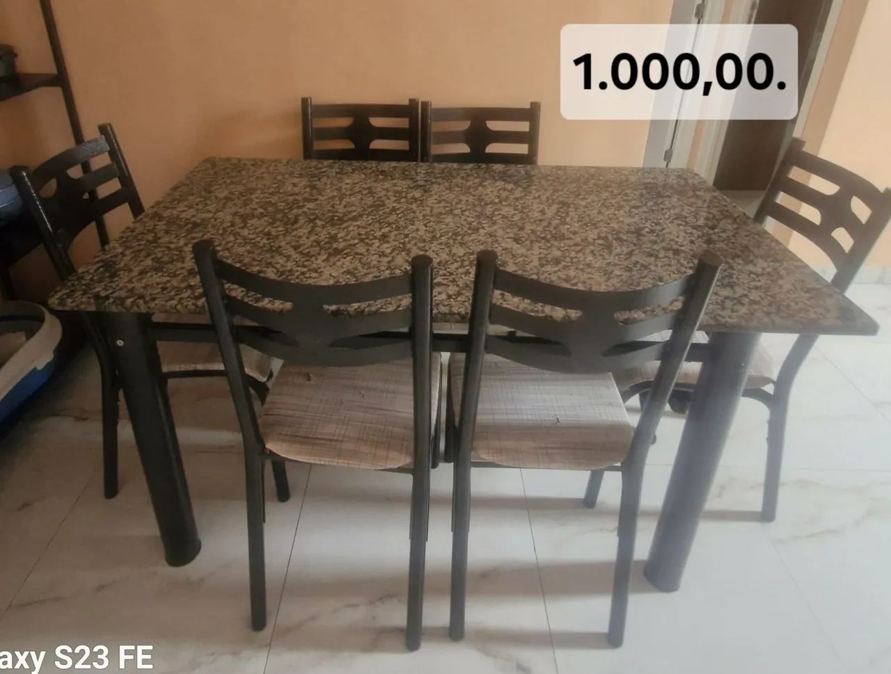 Mesa de marmore