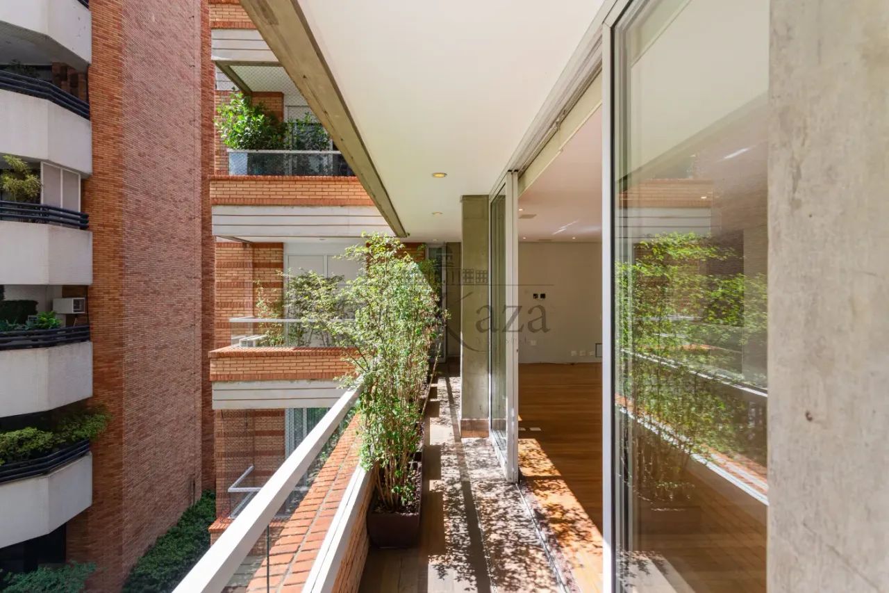 Apartamento - Itaim Bibi - 2 Dormitórios - 240m². - Foto 10