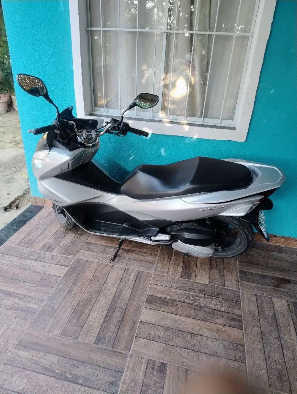 PCX ano 2017 - Foto 3