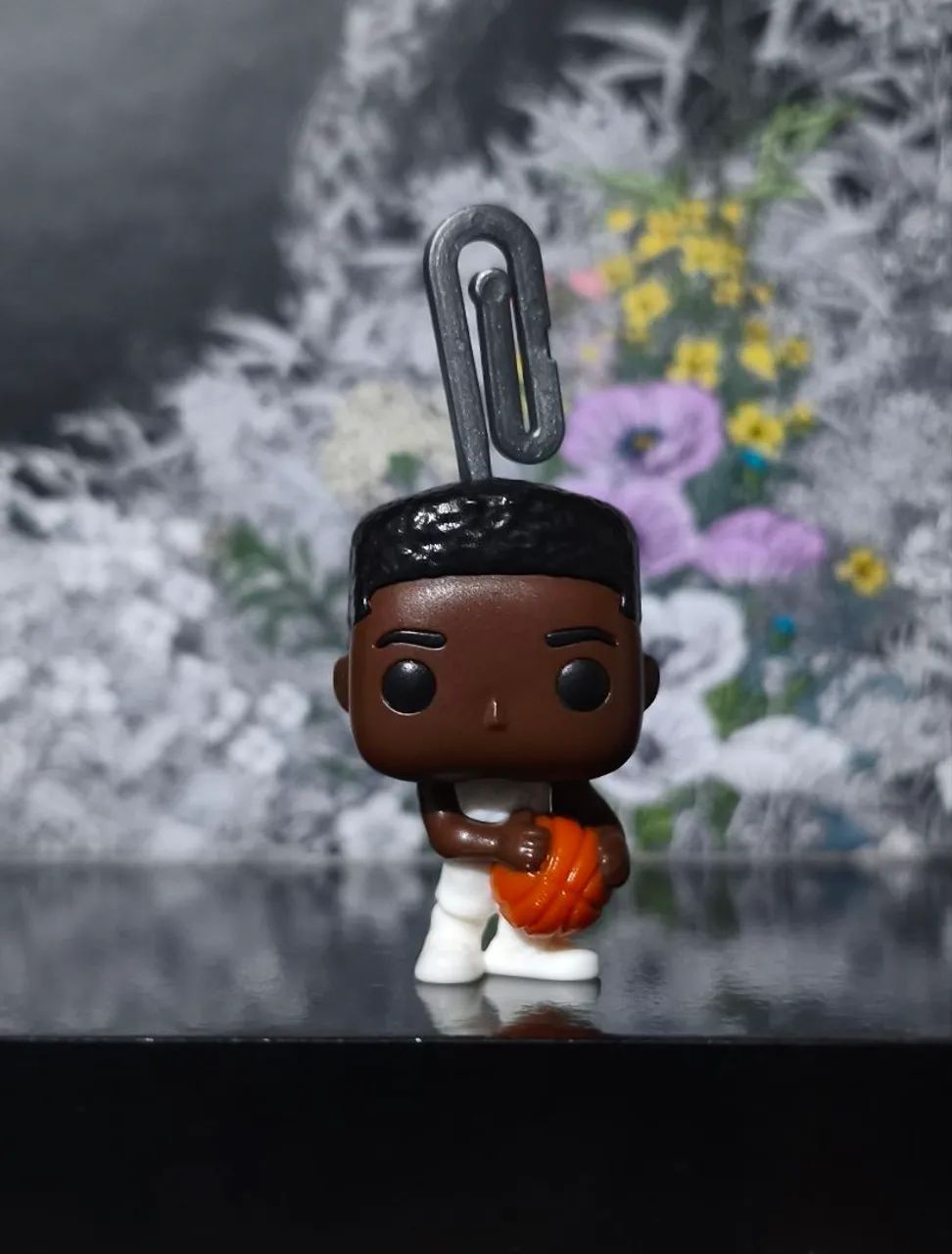 FUNKO KINDER JOY STRANGER THINGS LUCAS