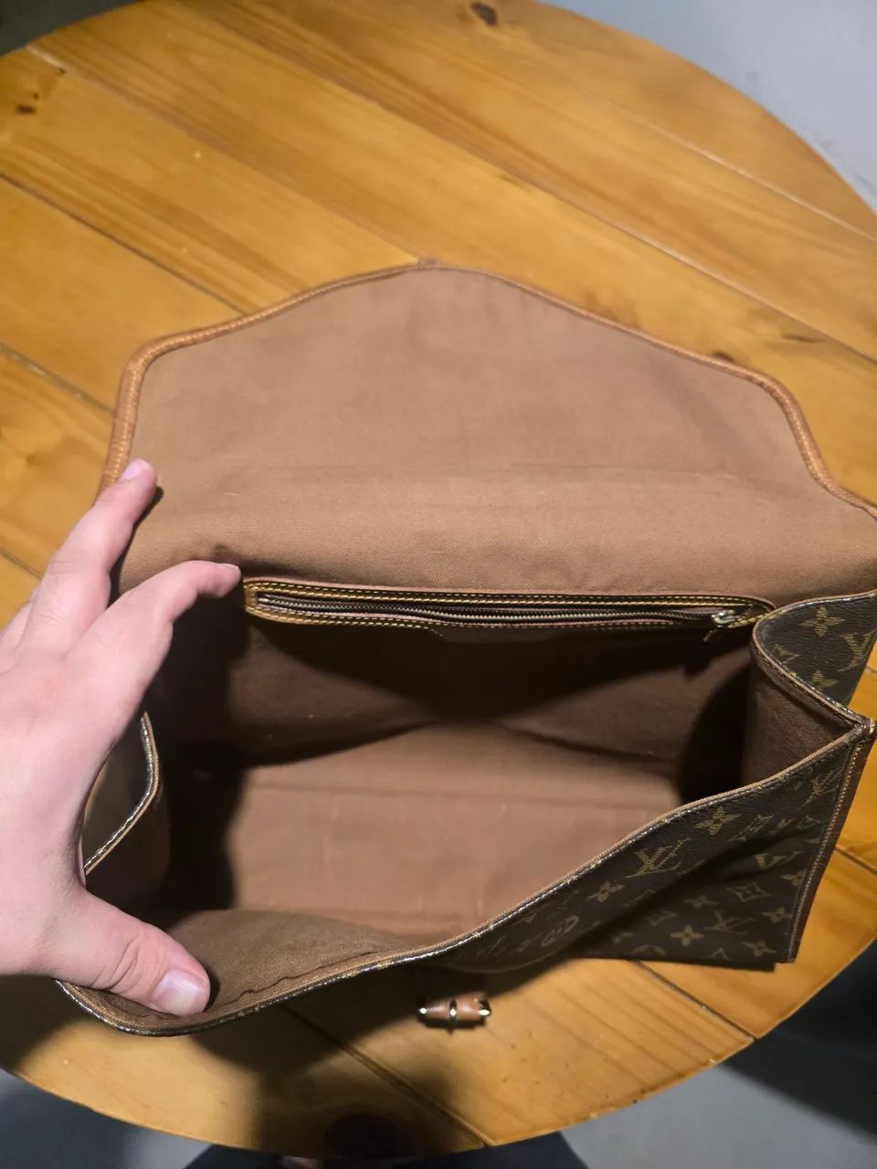 Bolsa Louis vitton - Foto 2