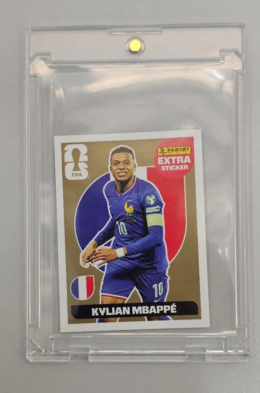 Figurinha Panini Mbappé Legend Ouro Rara - Foto 3