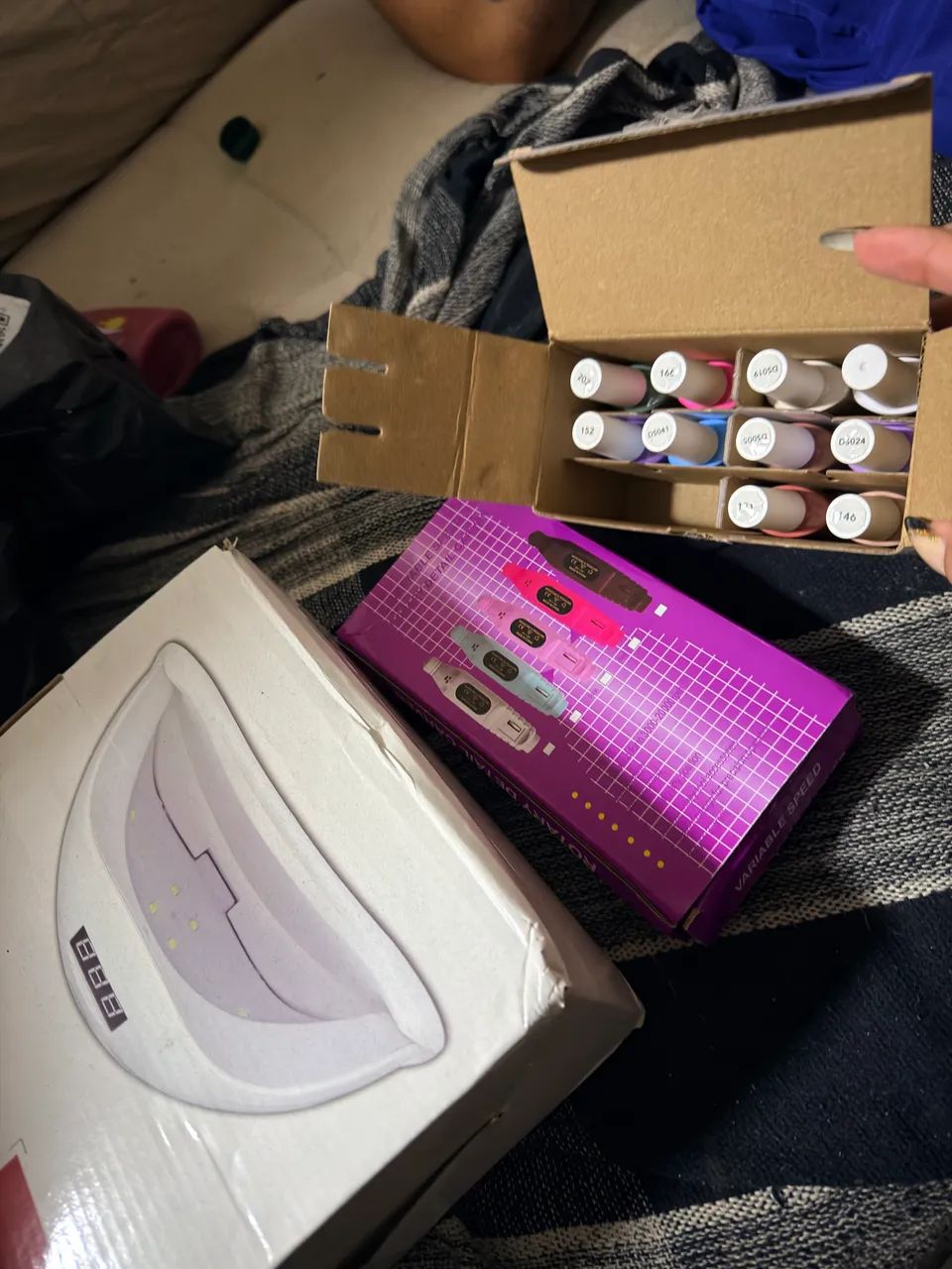 Kit cabine, lixa elétrica e 10 esmaltes em gel  - Foto 4