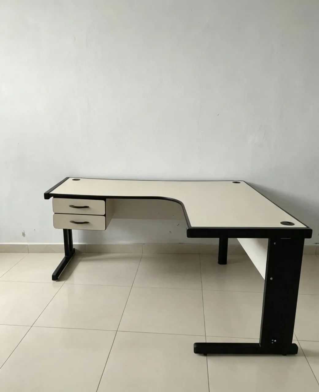 Mesa de escritório 