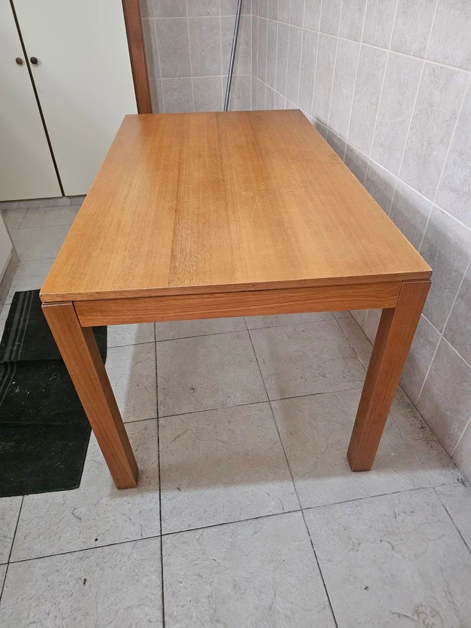 Mesa com 4 cadeiras  - Foto 3
