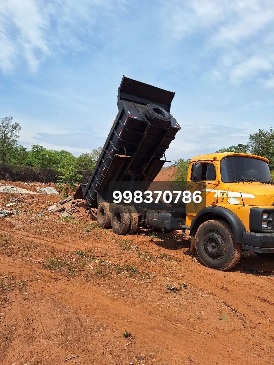 CAMINHAO 1519 CAÇAMBA TRUK 