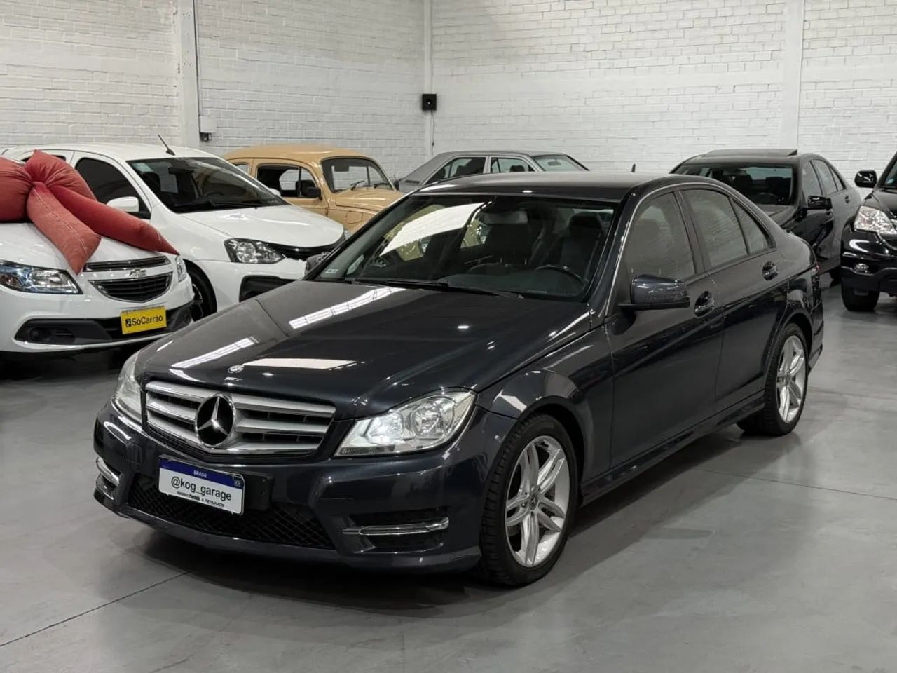 Mercedes-Benz C-180 1.6 Turbo 16v/flex 16V Aut. 2014